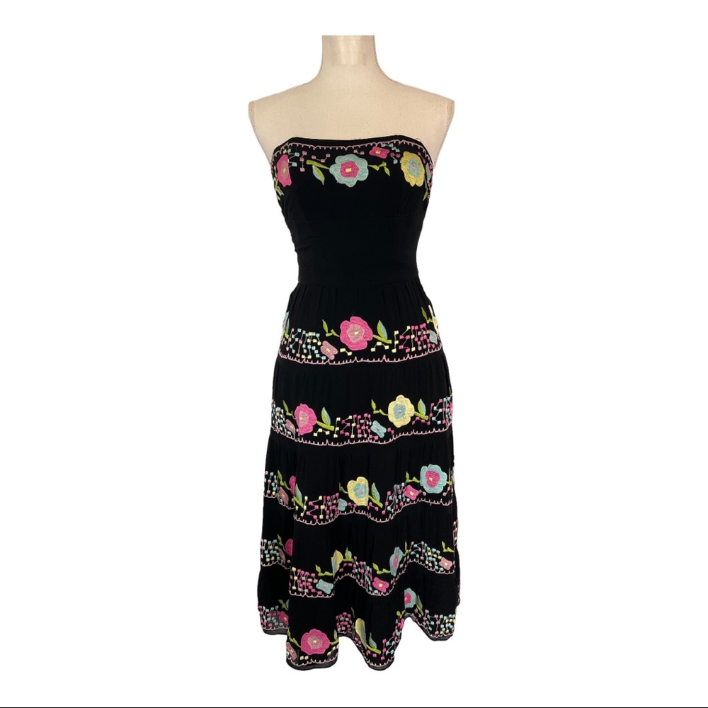 Nanette lepore Women's Black Strapless Dress Embroidered Size 4 - Picture 5 of 10